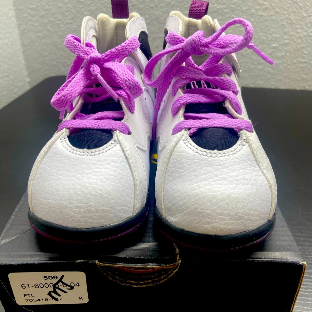 Sz 9, Jordan’s Retro 7 GT’s, purple